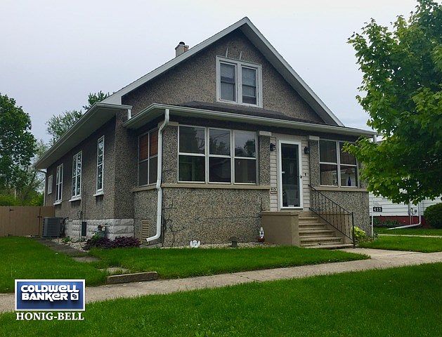 1st image of 415 Lincoln St