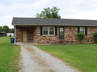 1616 Hills Chapel Rd, Manchester, TN 37355