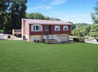 125 Asbury Ct, Crab Orchard, WV 25827