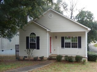 817 Parkview Ct, Macon, GA 31211
