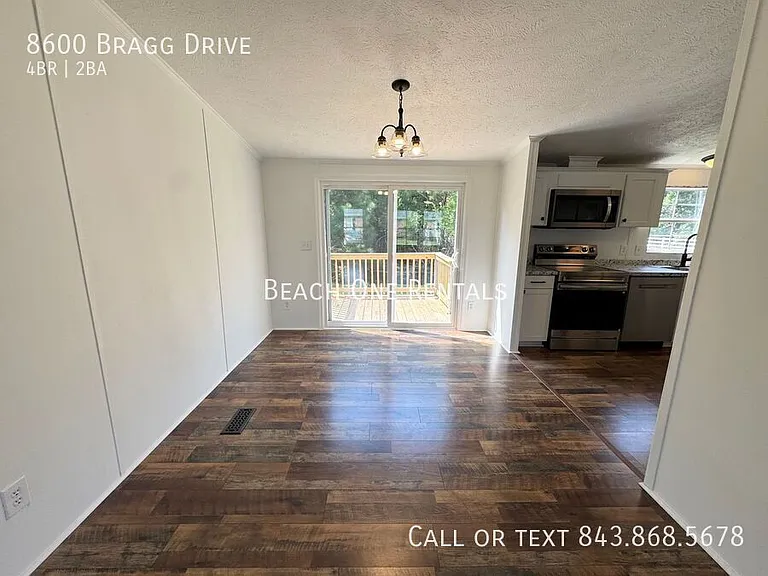 8600 Bragg Dr — Photo 3