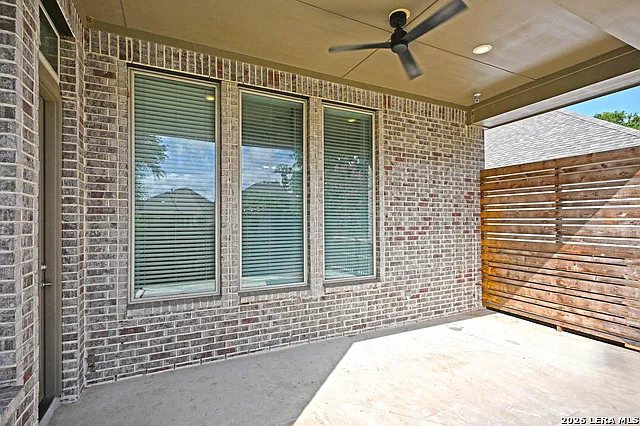 1438 Oaklawn Dr — Photo 39