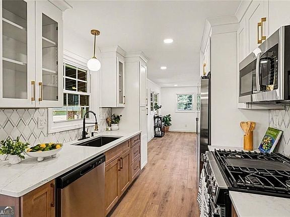 2nd image of 3680 Bells Ferry Rd NW