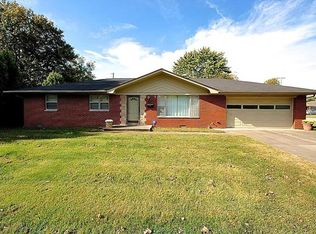 201 S Smiley St, O'Fallon, IL 62269