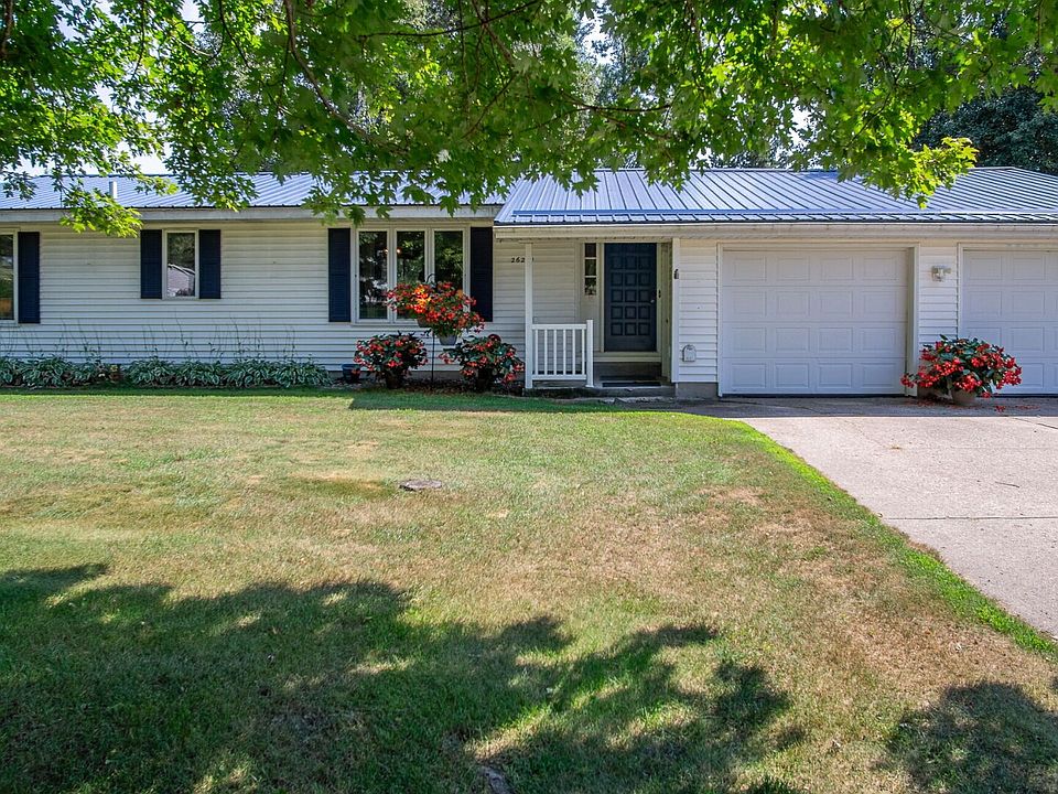 1st image of 26231 W 1st Avenue