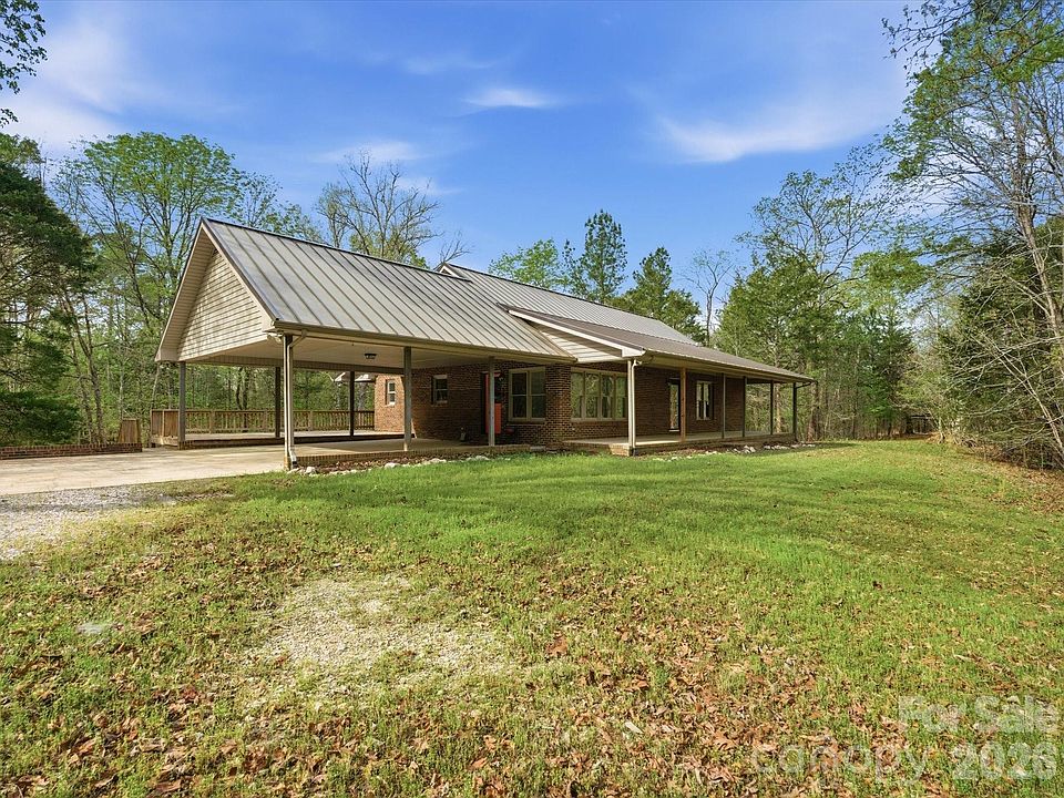 1st image of 3090 Goblet Rd