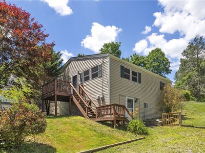 2404 Marble Ln, Sewickley, PA, 15143