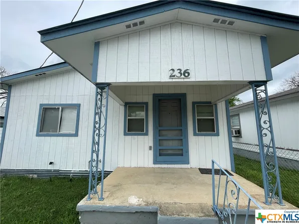 236 Camacho St, San Marcos, TX 78666