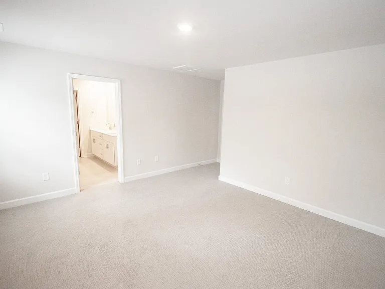 4244 Falls Oaks St — Photo 17