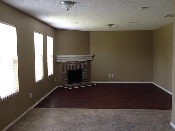 3rd image of 3917 Stonewick Ct