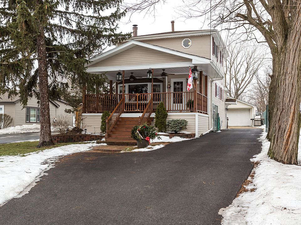 1st image of 15546 Le Claire Ave