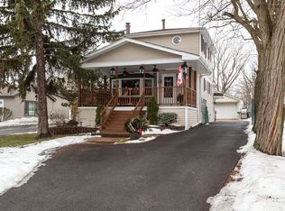 15546 Le Claire Ave, Oak Forest, IL 60452