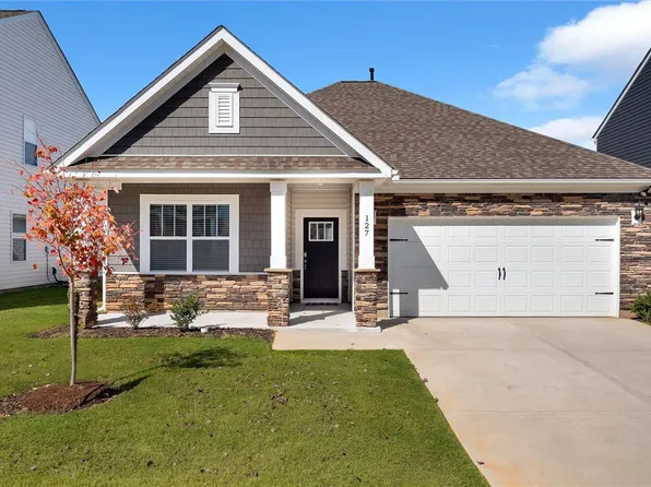 127 Bayridge Rd, Simpsonville, SC 29680