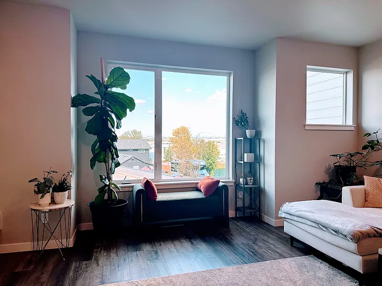 2635 NW Sussex Ave — Photo 11