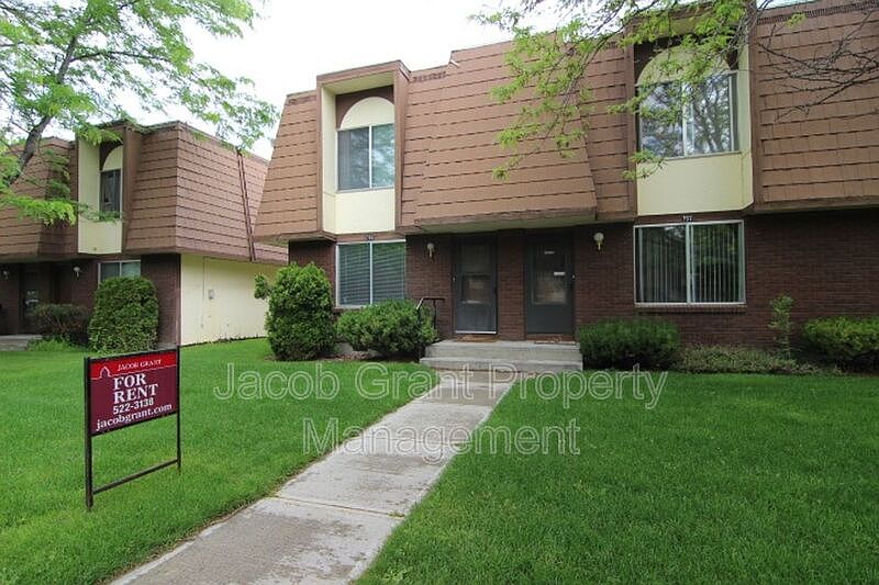 1st image of 757 Whittier St