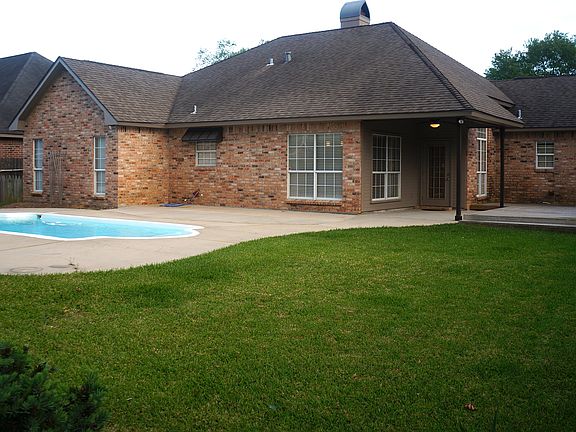 5th image of 409 Cypress Cv