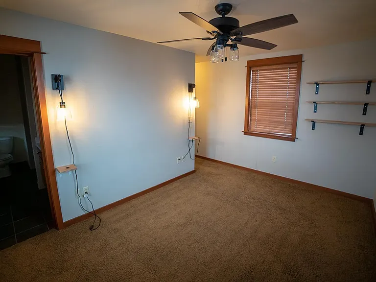 4213 Benepe St — Photo 14
