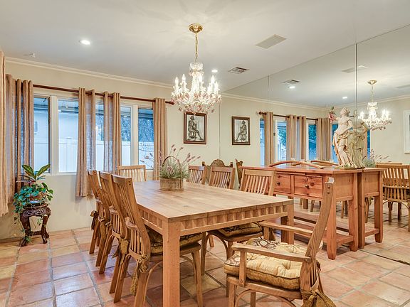 2nd image of 49 Barnyard Ln