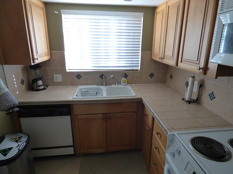 12178 Rancho Bernardo Rd #B — Photo 2