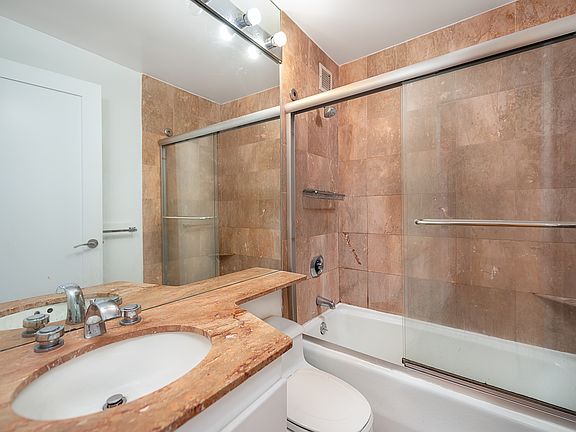 5th image of 250 W 90th St APT 7I