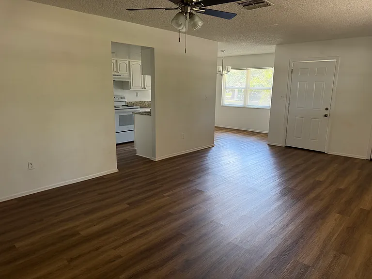6416 Farrand Ave N #6416 — Photo 9