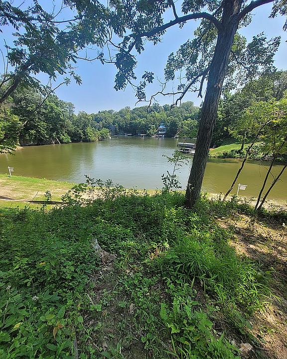 2nd image of Nest View Ln #19