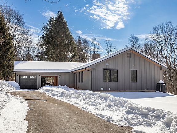 3rd image of 45 Chalybes Road