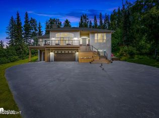 9815 Lone Tree Dr, Anchorage, AK 99507