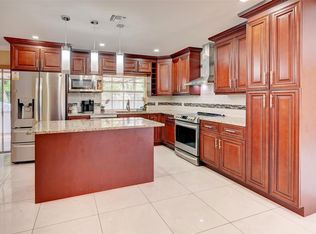 6240 SW 4th Pl, Margate, FL 33068