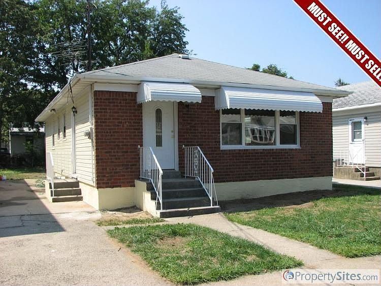 1st image of 11538 141st St