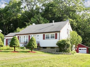 38 Wilson St, Middletown, NY 10940