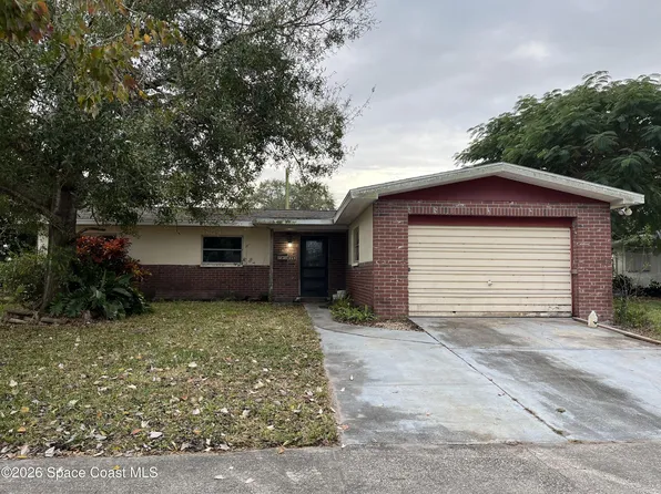 2431 Lakeview Dr, Melbourne, FL 32935