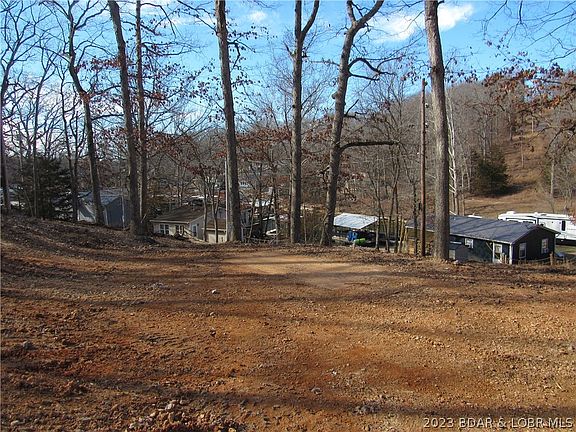 4th image of 27519 Golden Point Ln