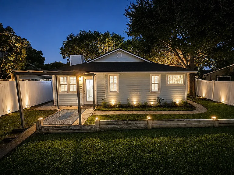 155 Rolando Ct — Photo 5