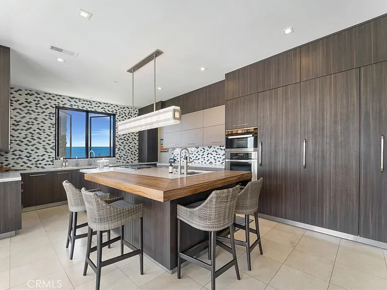 875 Avenida Salvador — Photo 13