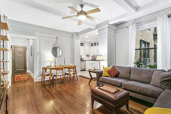 Sold by Compass | media 2