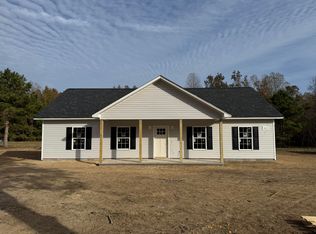 1017 Weeks Ln, Round O, SC 29474