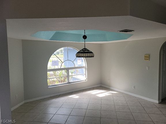 4th image of 11802 Royal Tee Ct