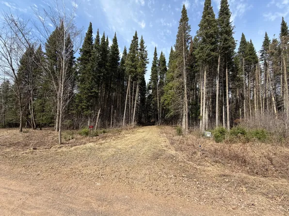 1967 80th Ave, Dresser, WI 54009