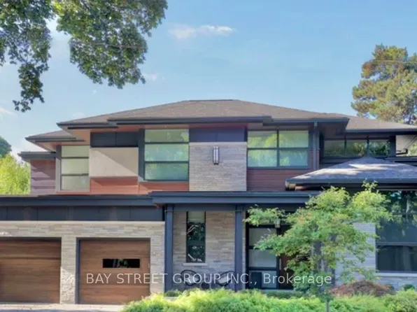 4 Sir Brandiles Pl, Markham, ON L3P 2Z5