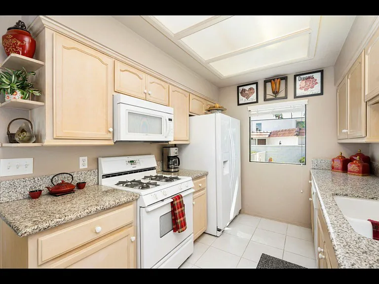 34482 Paseo Real #34482 — Photo 12