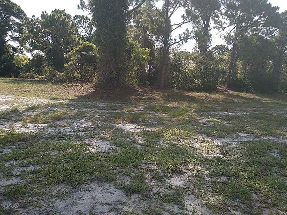 3rd image of 4507 NW 36th Ave