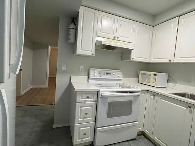 16909 83a Ave #BASEMENT — Photo 5