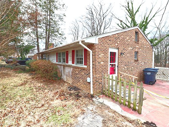 2nd image of 4504 Stonewall Rd NW