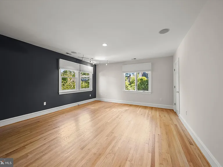 5104 Scarsdale Rd — Photo 28