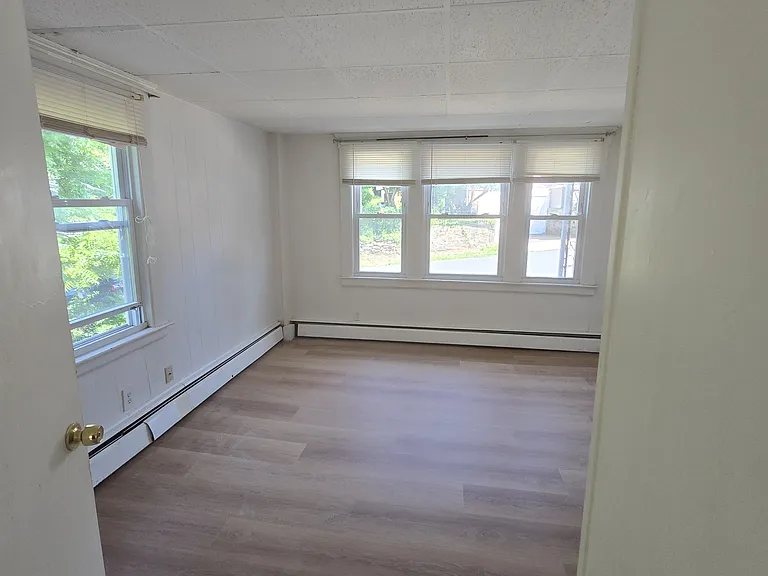 86 Emerson St #1 — Photo 20