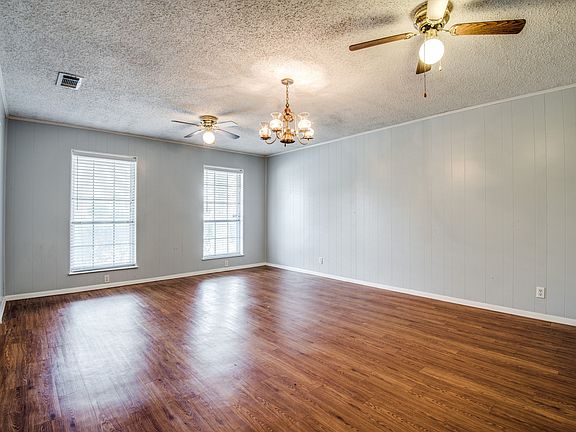 4th image of 7857 Meadowbrook Ave