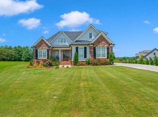 7 Laurel Trce SE, Cartersville, GA 30120