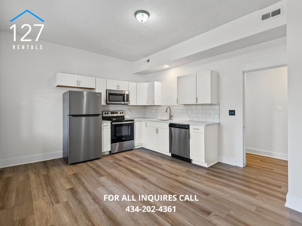 911 Longwood Ave #8