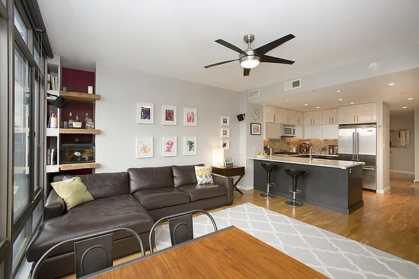 Sold by Space Marketing Shop | media 2